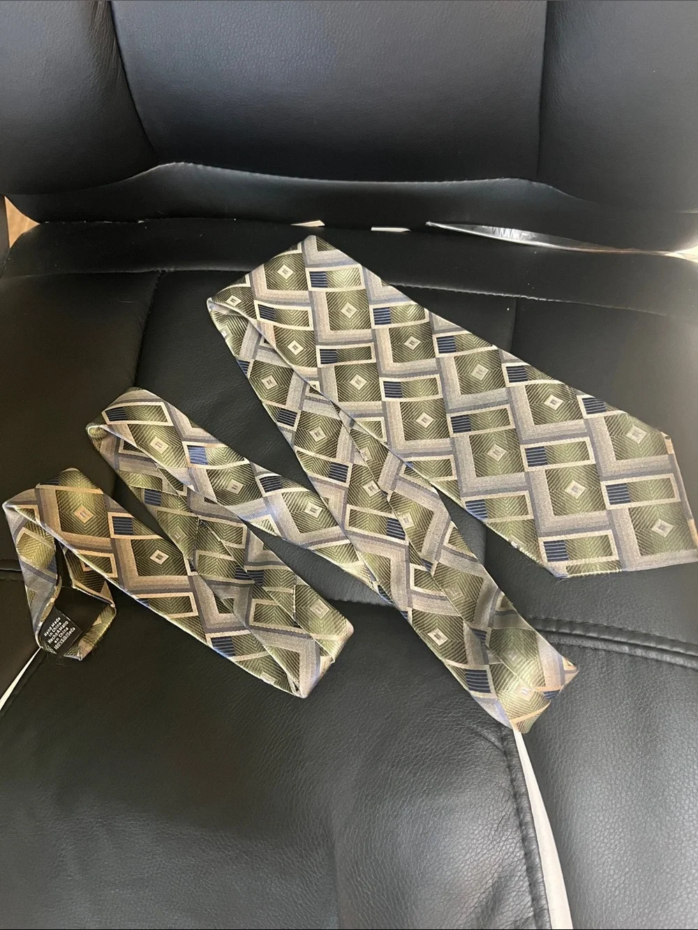 #2820* “58” Long Men's Geometric Pattern Silk Tie in Olive Green